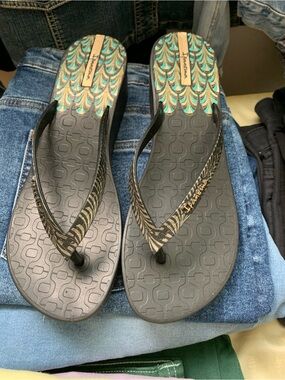 Ipanema , women's black  Flip Flop Sandals with Teal Patterned Insole